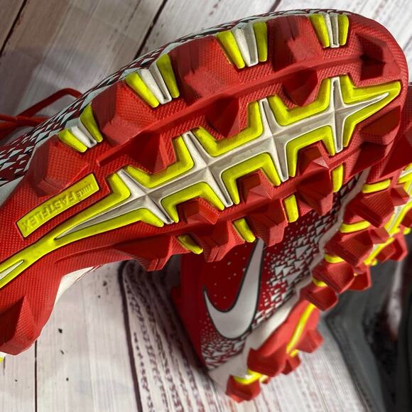 Nike Red Fast Flex Men Cleats Sz 8 - Picture 8 of 8